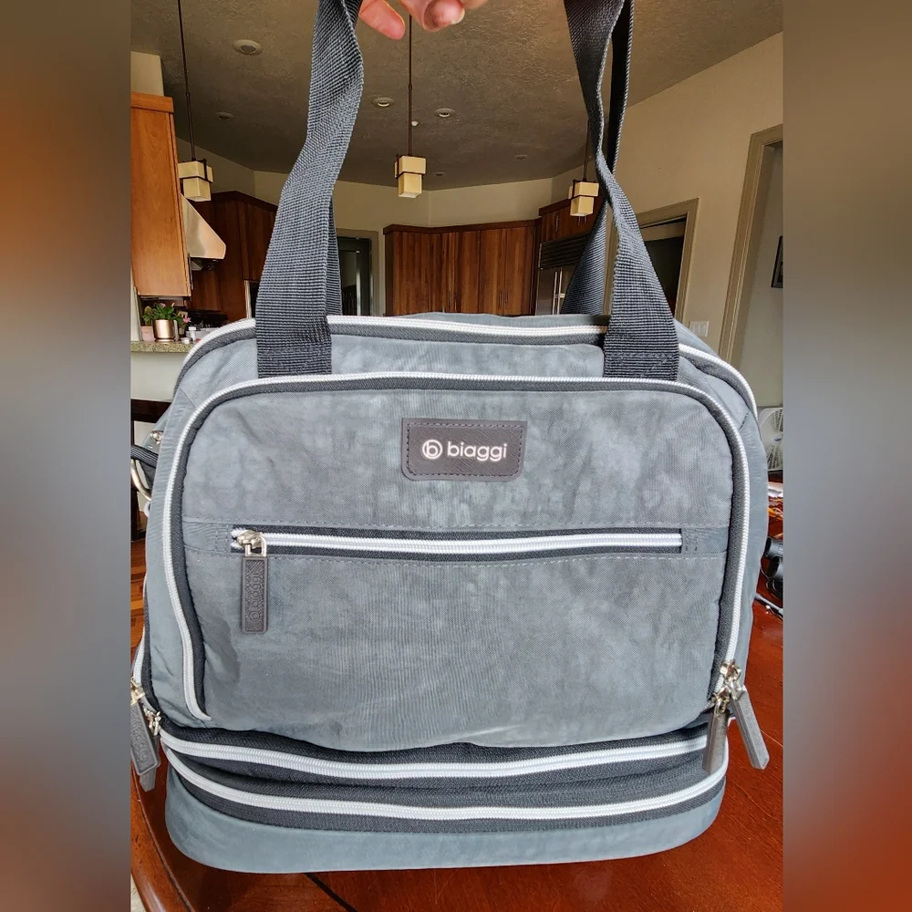 Biaggi Zipsak Boost! Expandable Roller Bag Underseat Carry-On - Picture 8 of 8